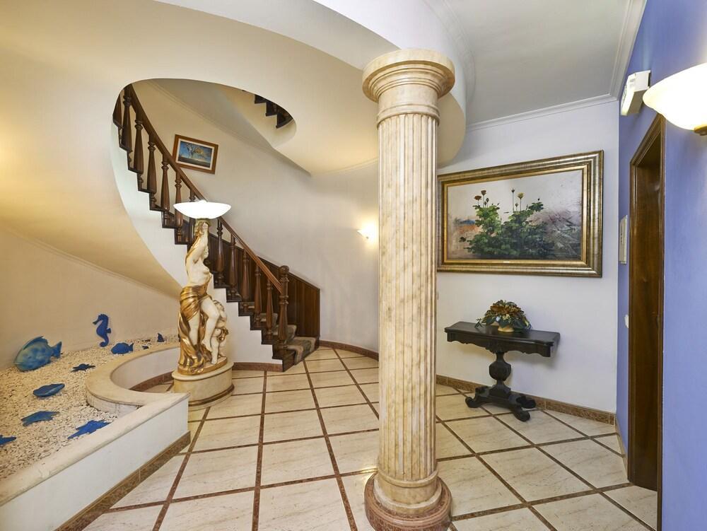 Bertolina Guest House 阿尔布费拉 外观 照片