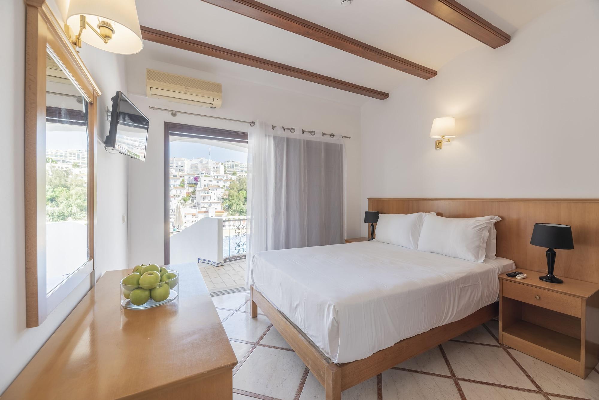 Bertolina Guest House 阿尔布费拉 外观 照片